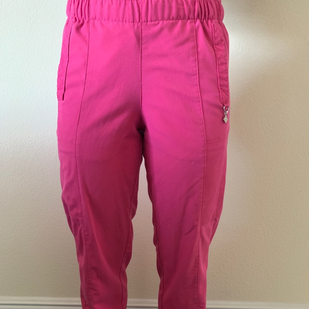 Vera Bradley pink scrub pants